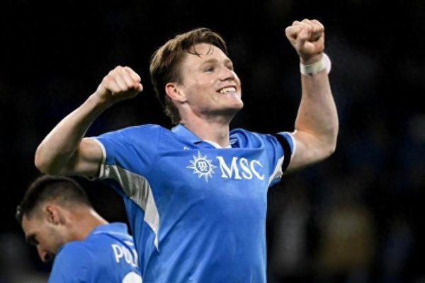 Robertson: I think McTominay w