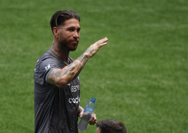 Monterrey coach: We will use R