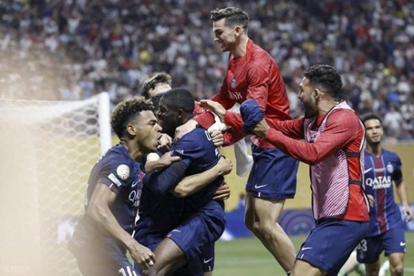 10 players Paris shines on the